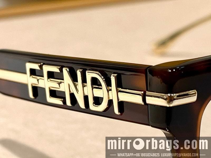 Fendi Glasses smx48