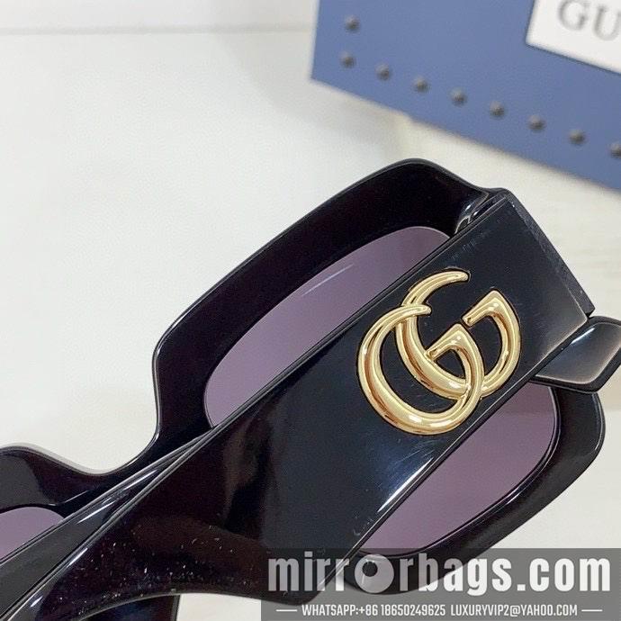 Gucci Glasses smx142