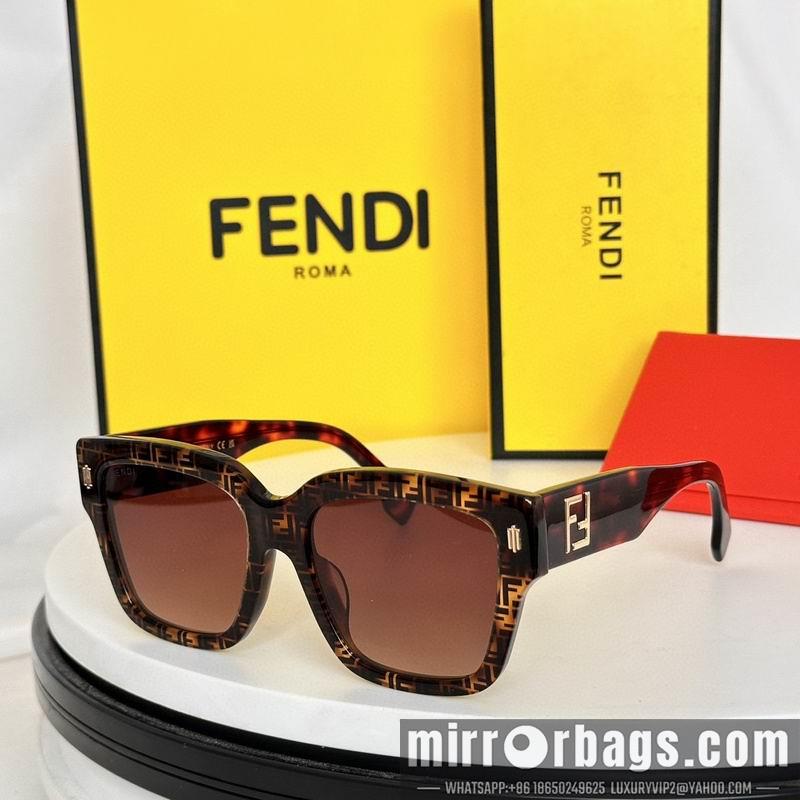 Fendi Glasses smh61