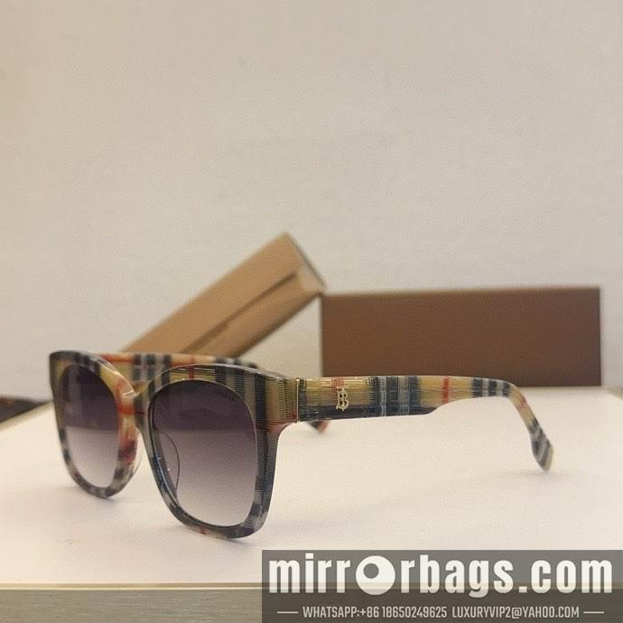 Burberry Glasses smx68