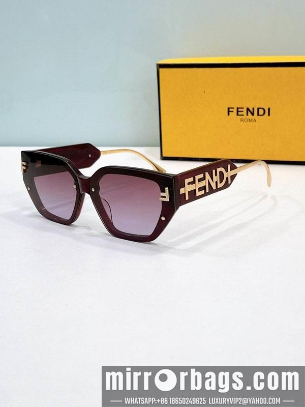 Fendi Glasses smh44
