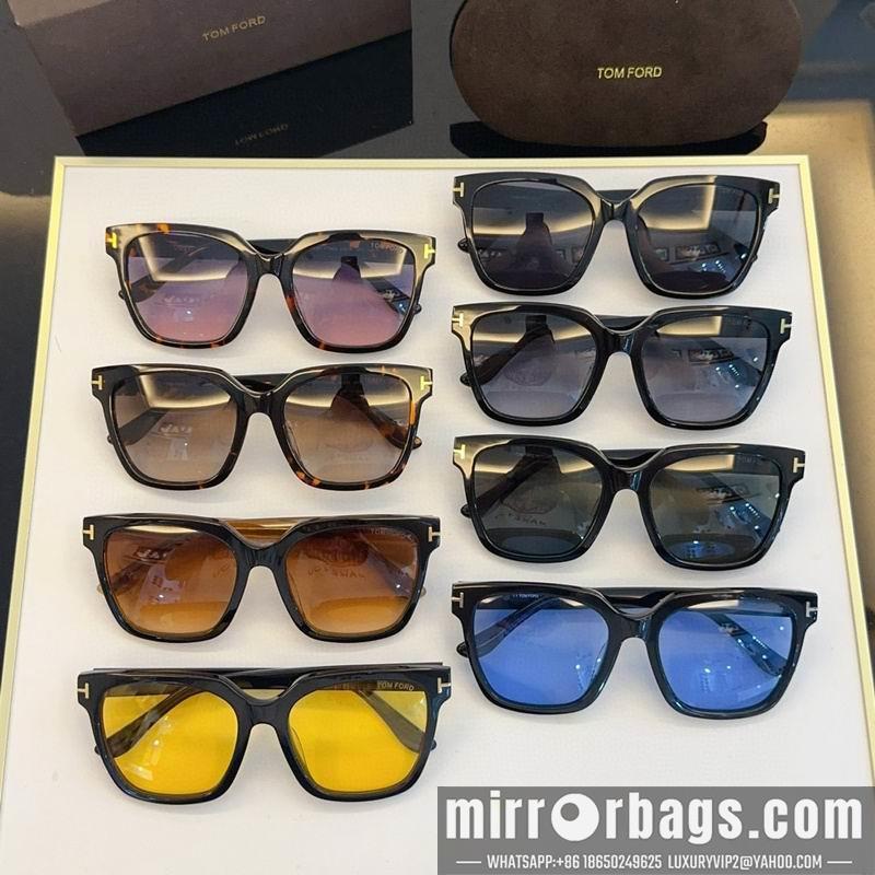 Tom Ford Glasses smx144