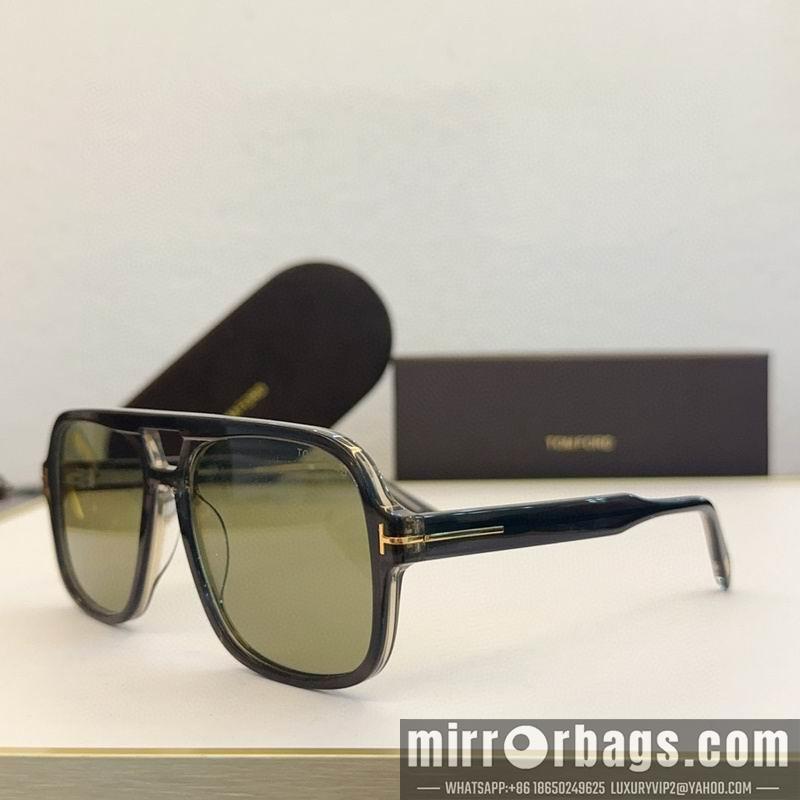 Tom Ford Glasses smx143