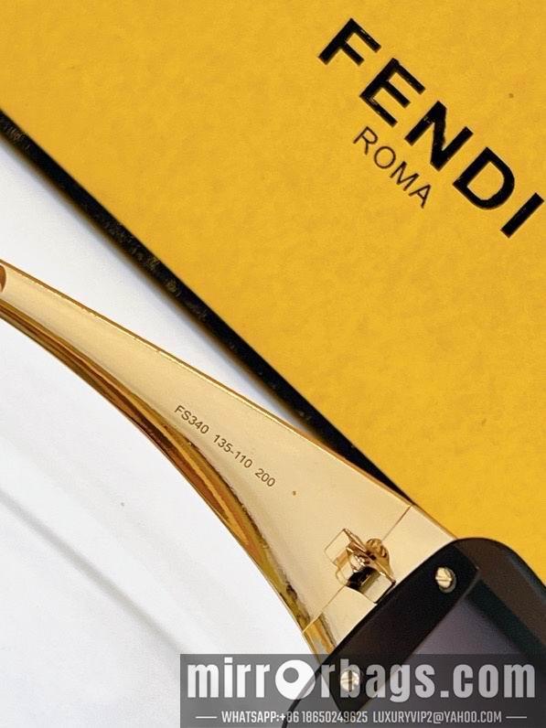 Fendi Glasses smx133
