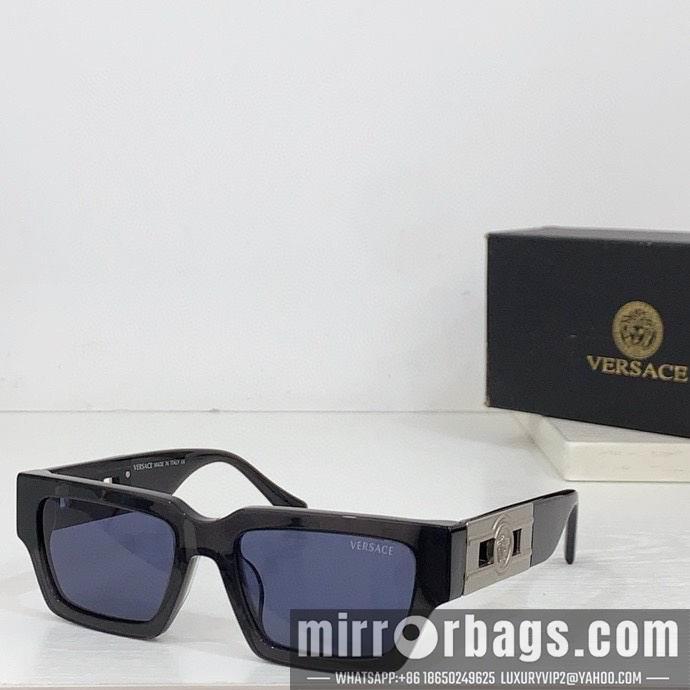 Versace Glaases smx171