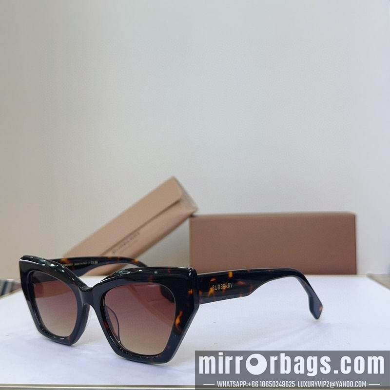 Burberry Glasses smr43