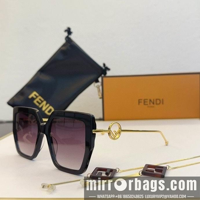 Fendi Glasses smx172