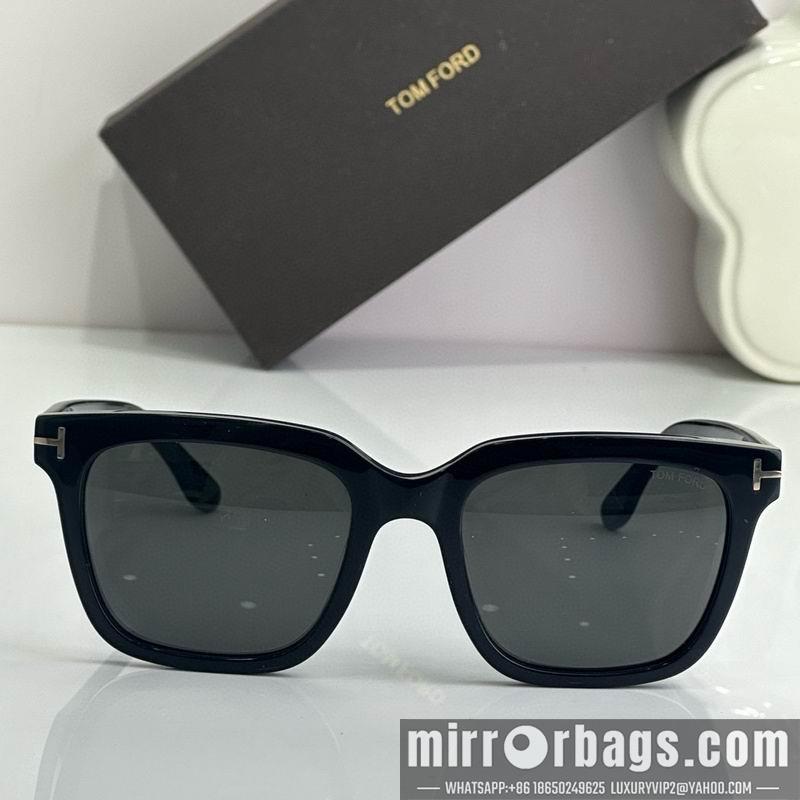 Tom Ford Glasses smx102