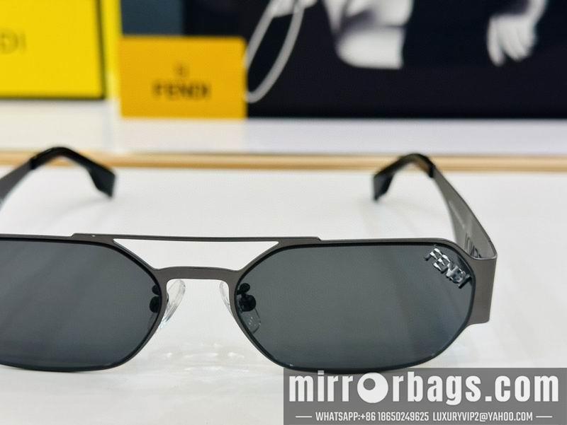 Fendi Glasses smh42
