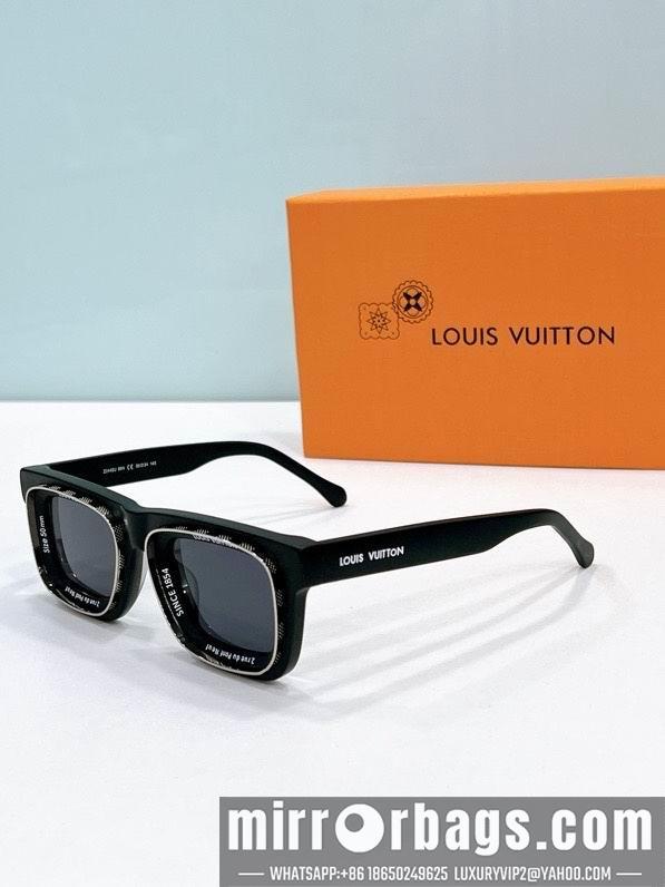 LV Glasses smx135