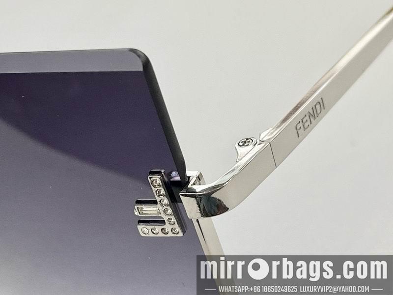 Fendi Glasses smx106