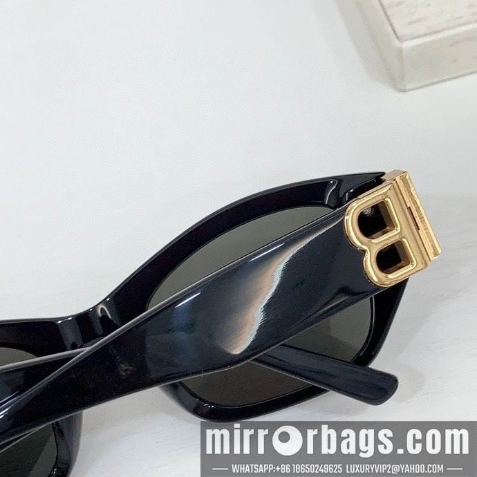 Balenciaga Glasses smr95