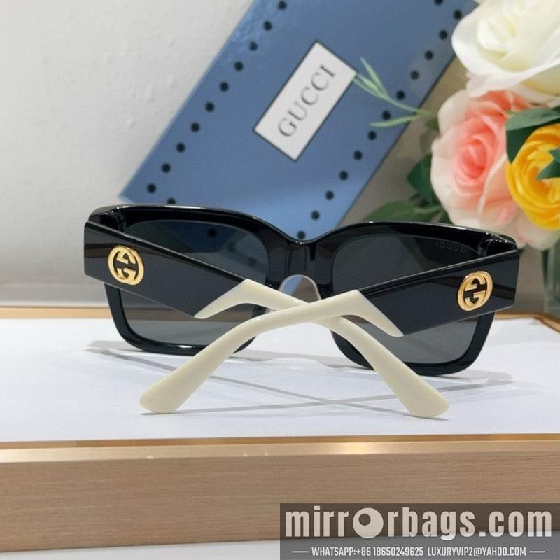 Gucci Glasses smh241