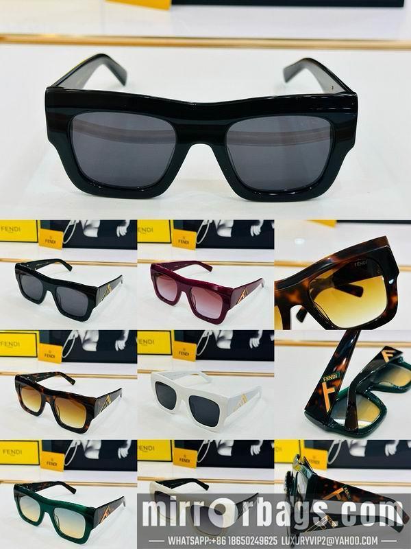 Fendi Glasses smx120