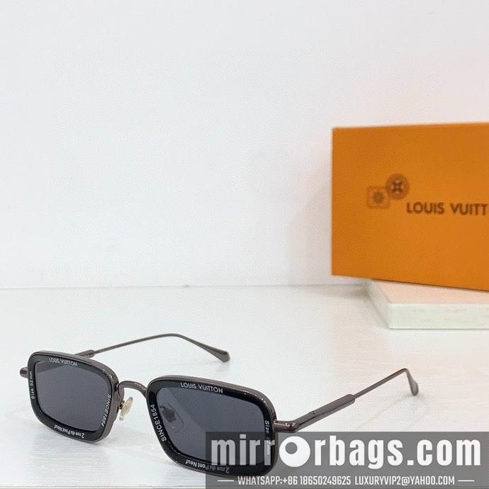 LV Glasses smr18