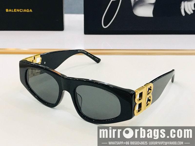 Balenciaga Glasses smx40