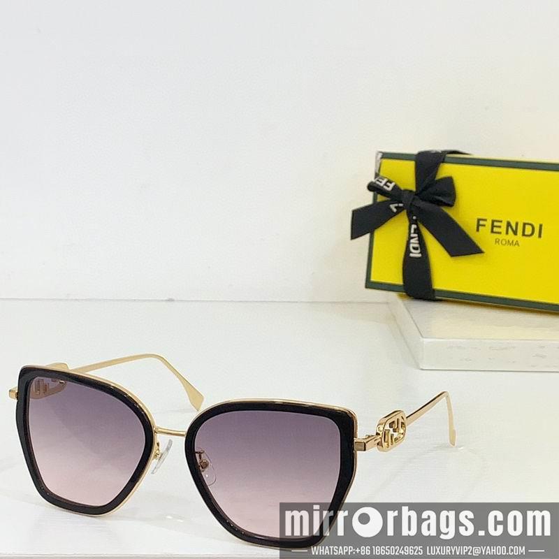 Fendi Glasses smh53