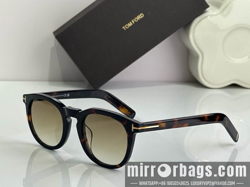 Tom Ford Glasses smx101