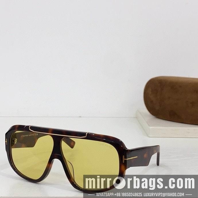 Tom Ford Glasses smx147