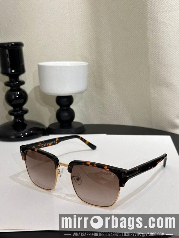Tom Ford Glasses smx108