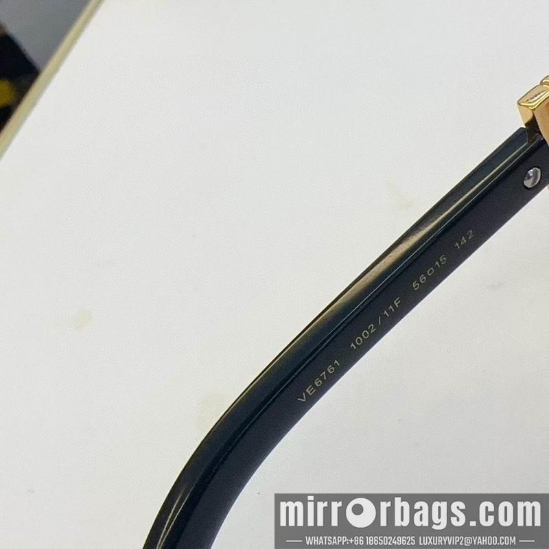 Versace Glaases smx162