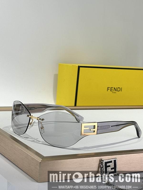 Fendi Glasses smh98