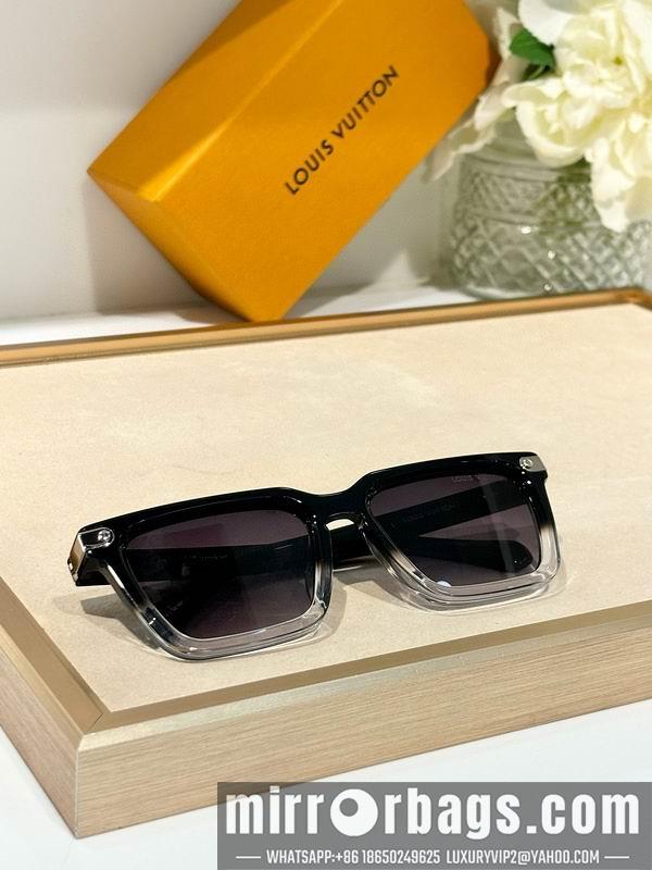 LV Glasses smr49