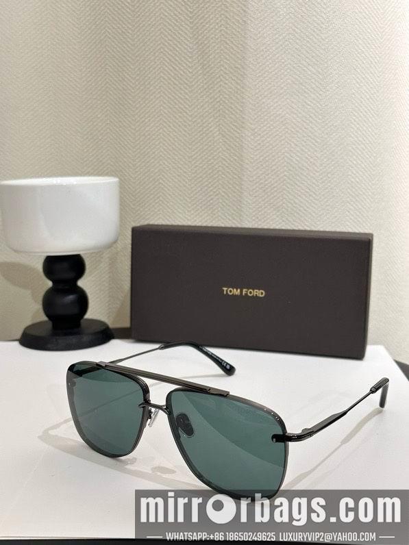 Tom Ford Glasses smx106