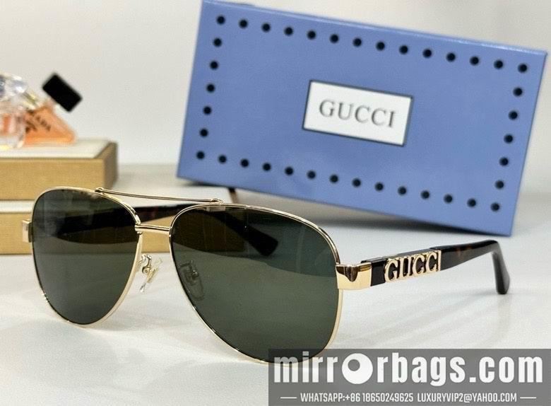 Gucci Glasses smx215