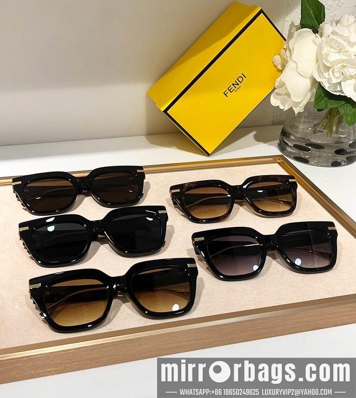 Fendi Glasses smx111