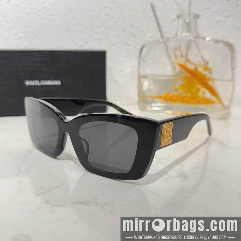DG Glasses 010210