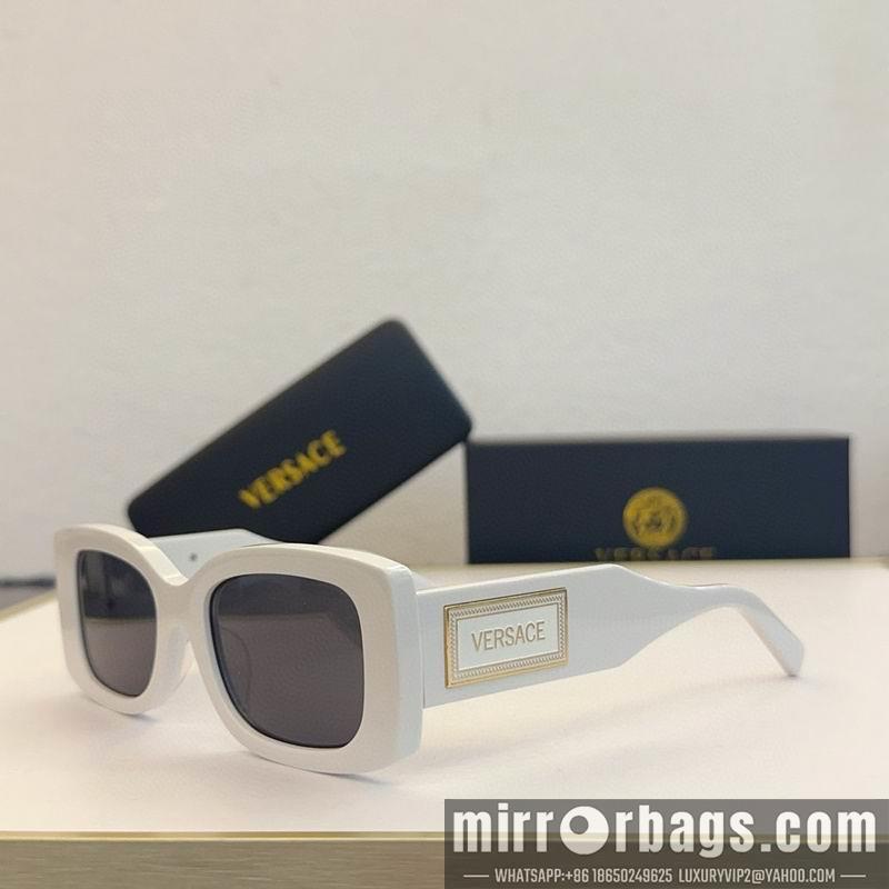 Versace Glaases smx156