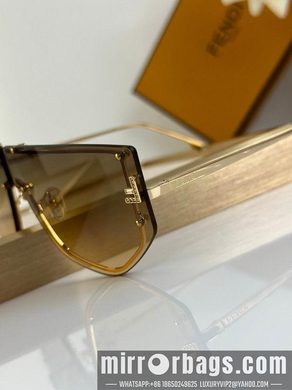 Fendi Glasses smh70