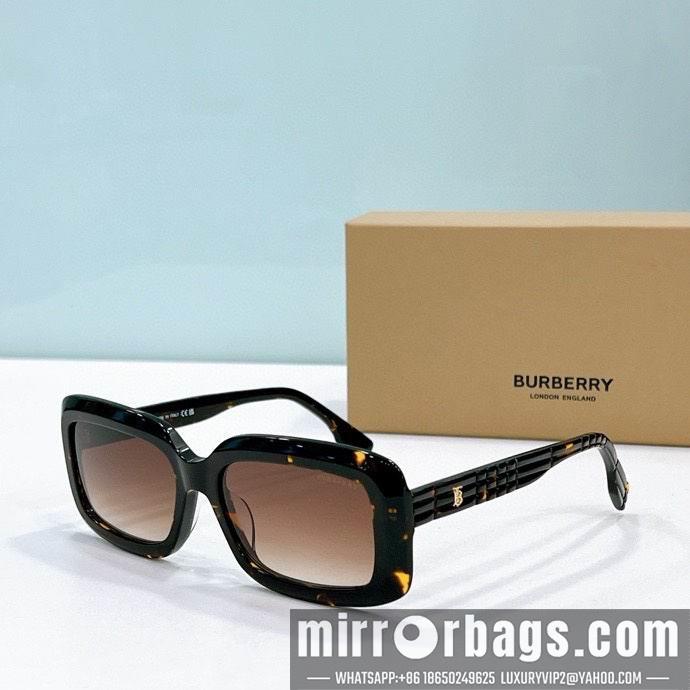 Burberry Glasses smx40