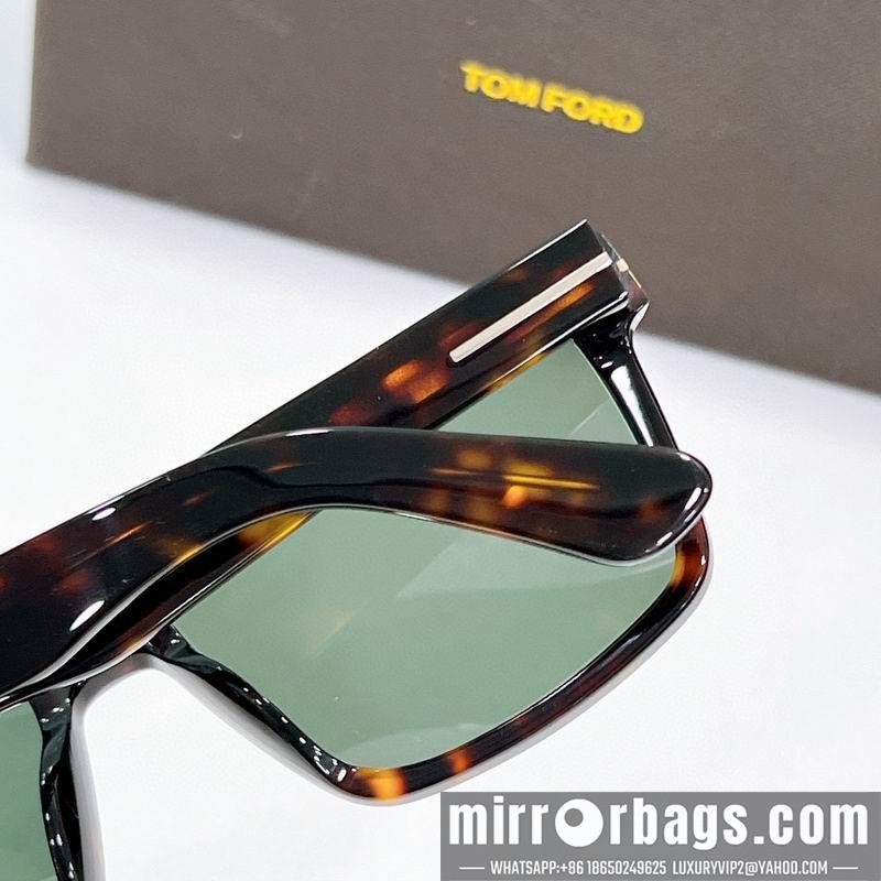 Tom Ford Glasses smx52