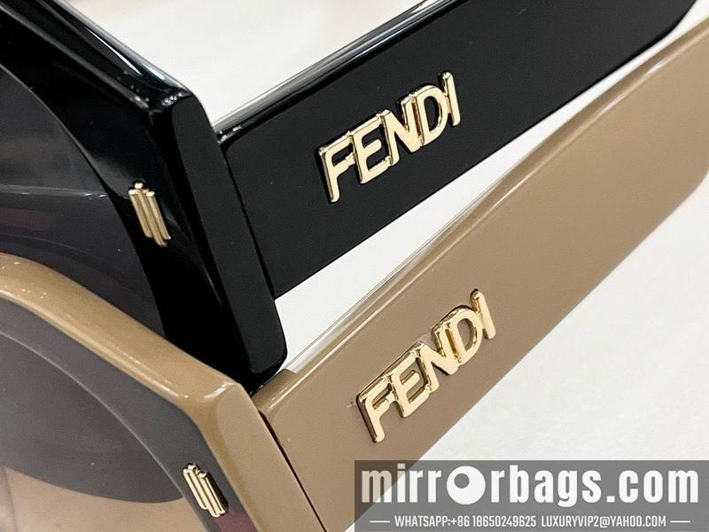 Fendi Glasses smx90
