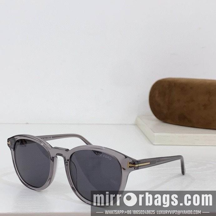 Tom Ford Glasses smx146