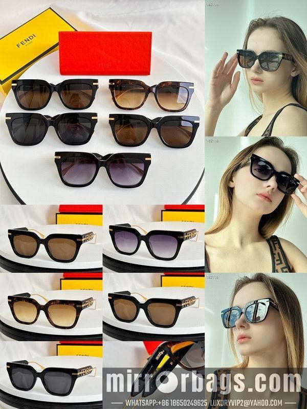 Fendi Glasses smx63