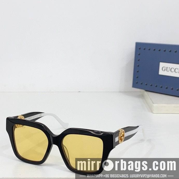 Gucci Glasses smr15