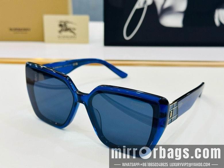 Burberry Glasses smx25