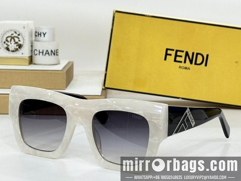 Fendi Glasses smh122