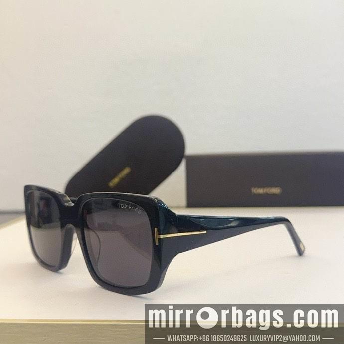 Tom Ford Glasses smx150