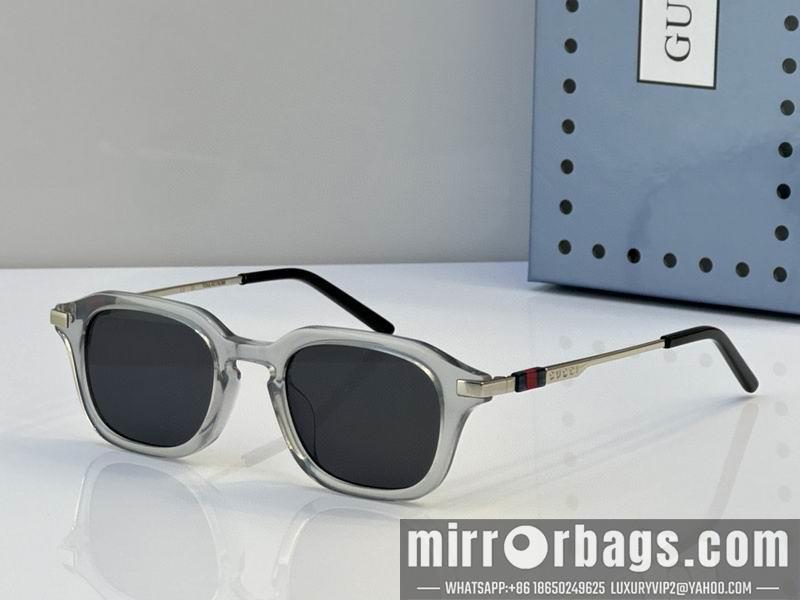 Gucci Glasses smh50