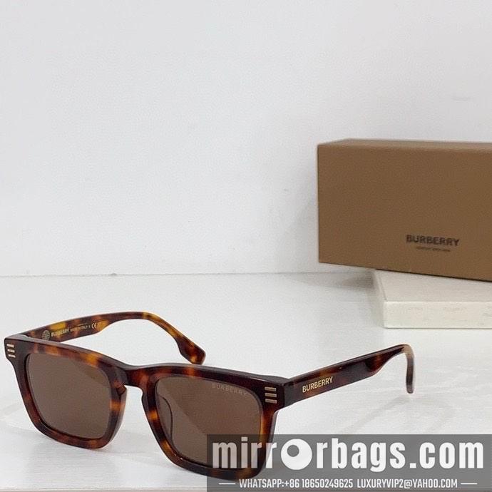 Burberry Glasses smx81