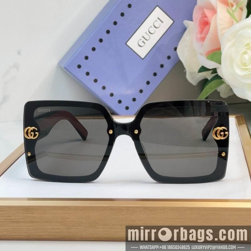 Gucci Glasses smh243
