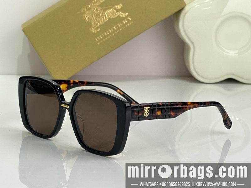 Burberry Glasses smx51