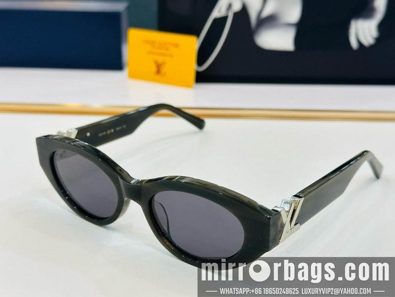 LV Glasses smr73