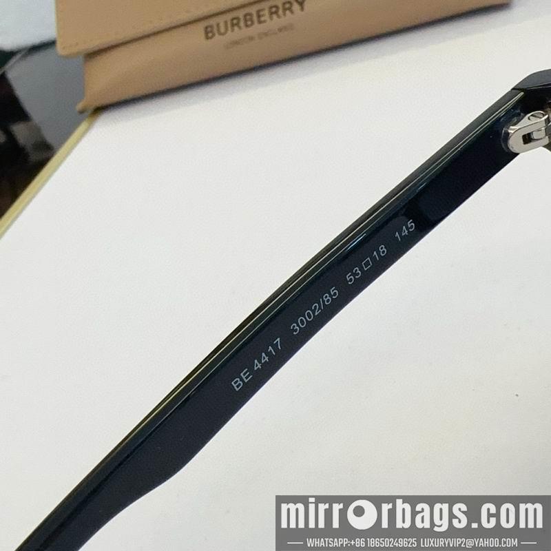 Burberry Glasses smx73