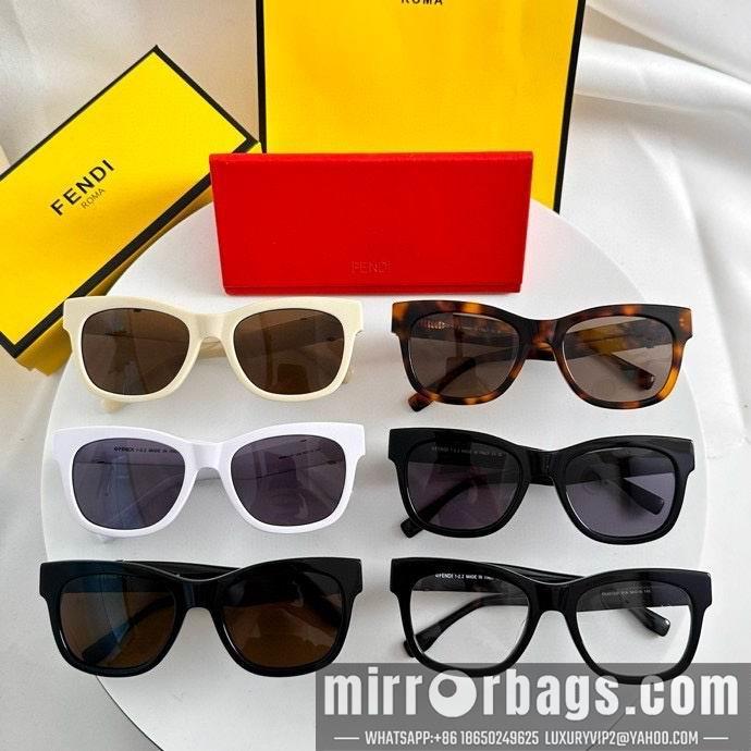 Fendi Glasses smx160
