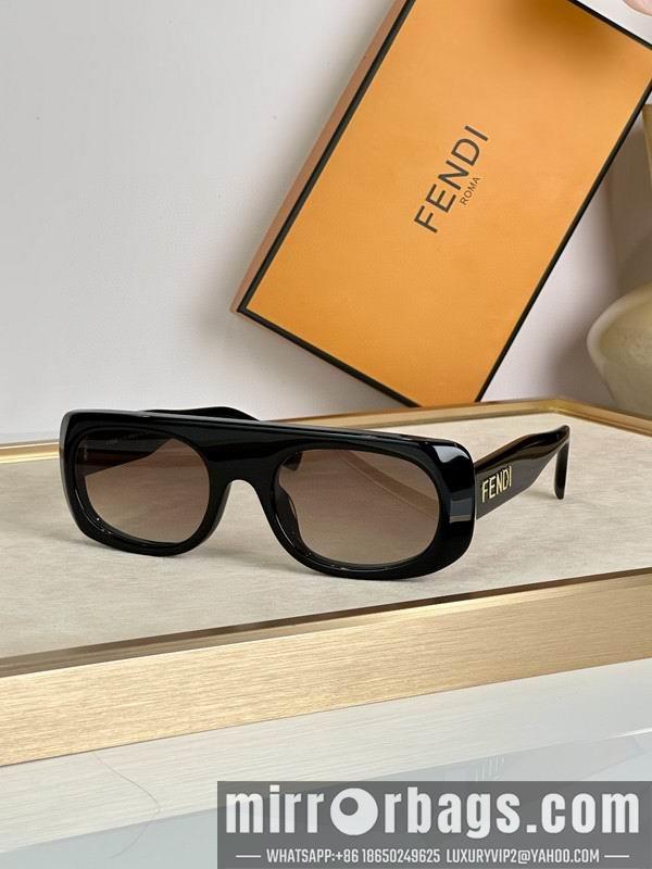Fendi Glasses smh69